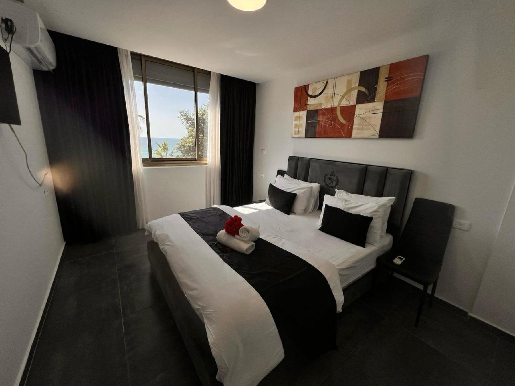 Elis Boutique Hotel Bat Yam Ngoại thất bức ảnh