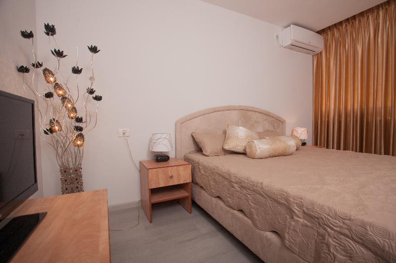 Elis Boutique Hotel Bat Yam Ngoại thất bức ảnh