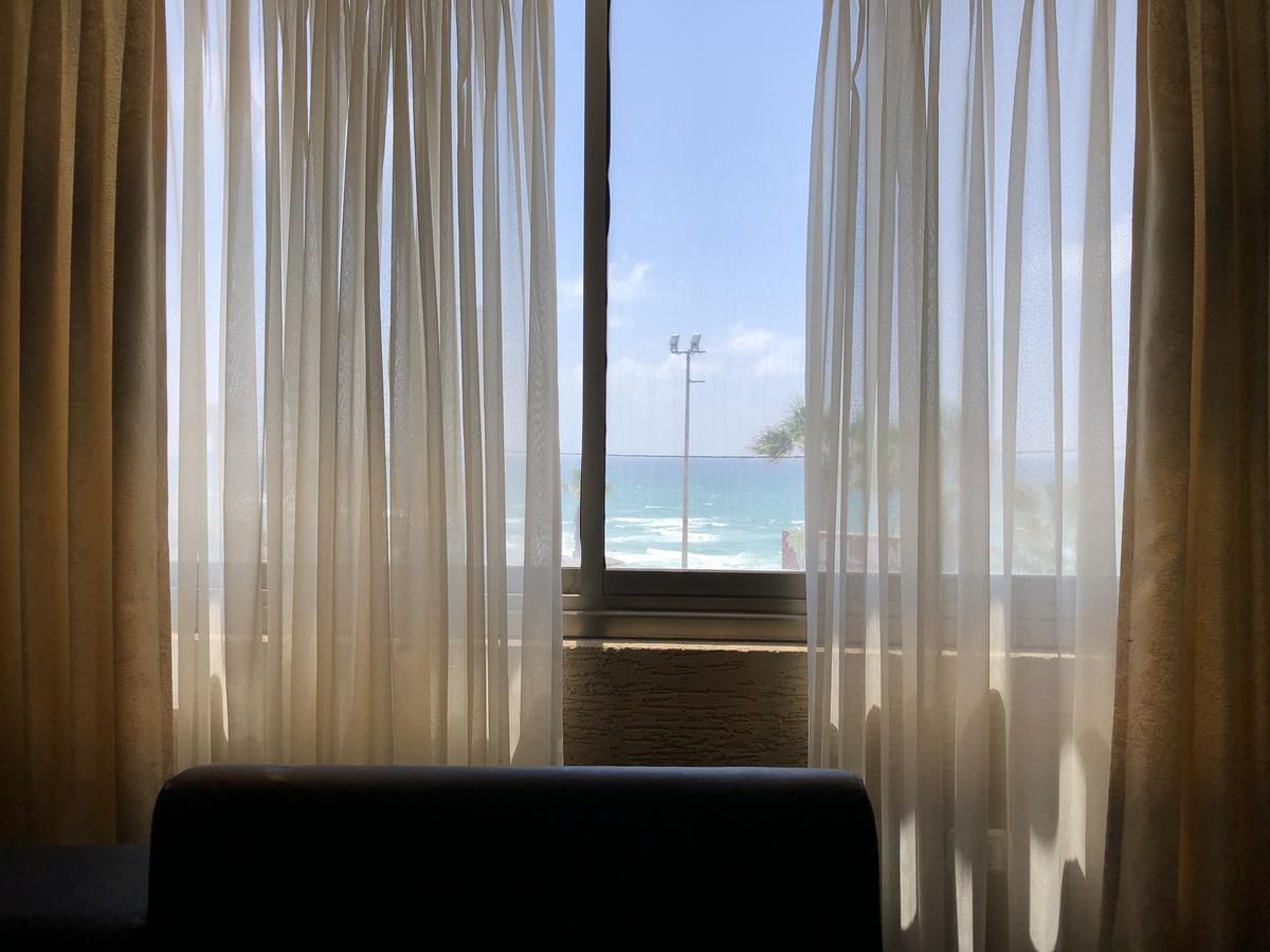 Elis Boutique Hotel Bat Yam Ngoại thất bức ảnh